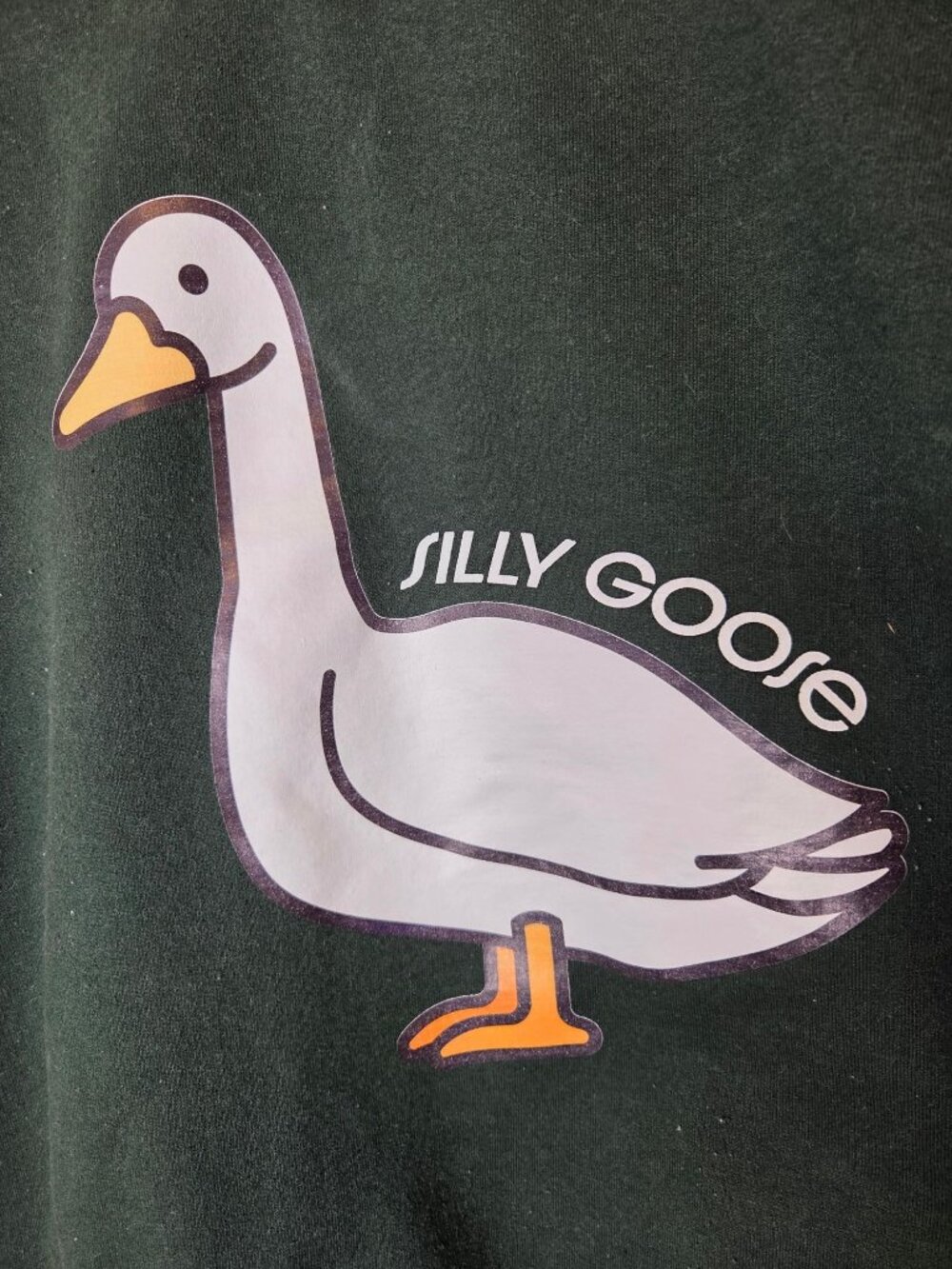 Womwns Silly Goose Graphic Green Crewneck Sweatshirt L By Gildan Blend - Picture 2 of 6